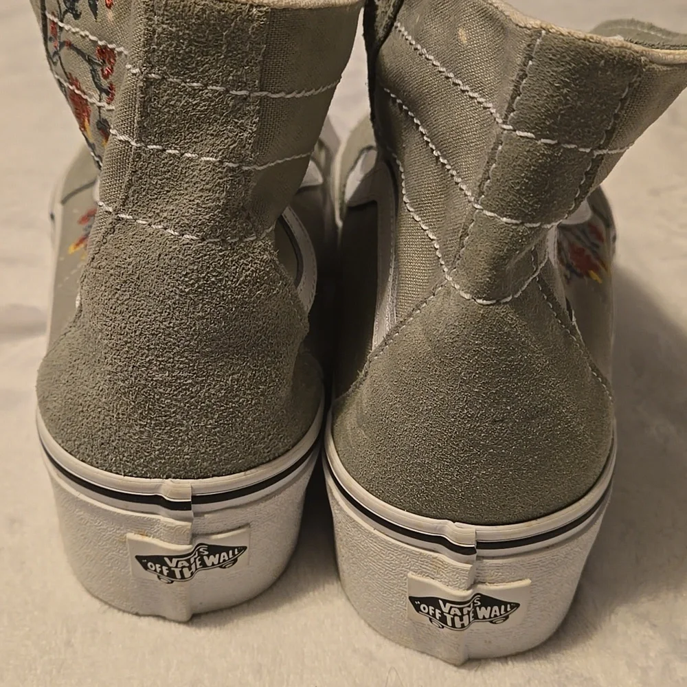 Vans Sk8-Hi Tapered Stackform Platform Shoes with Floral Embroidery in Chattanoo